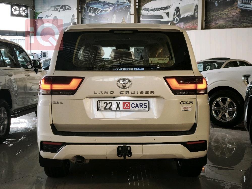 تويوتا لاندكروزر